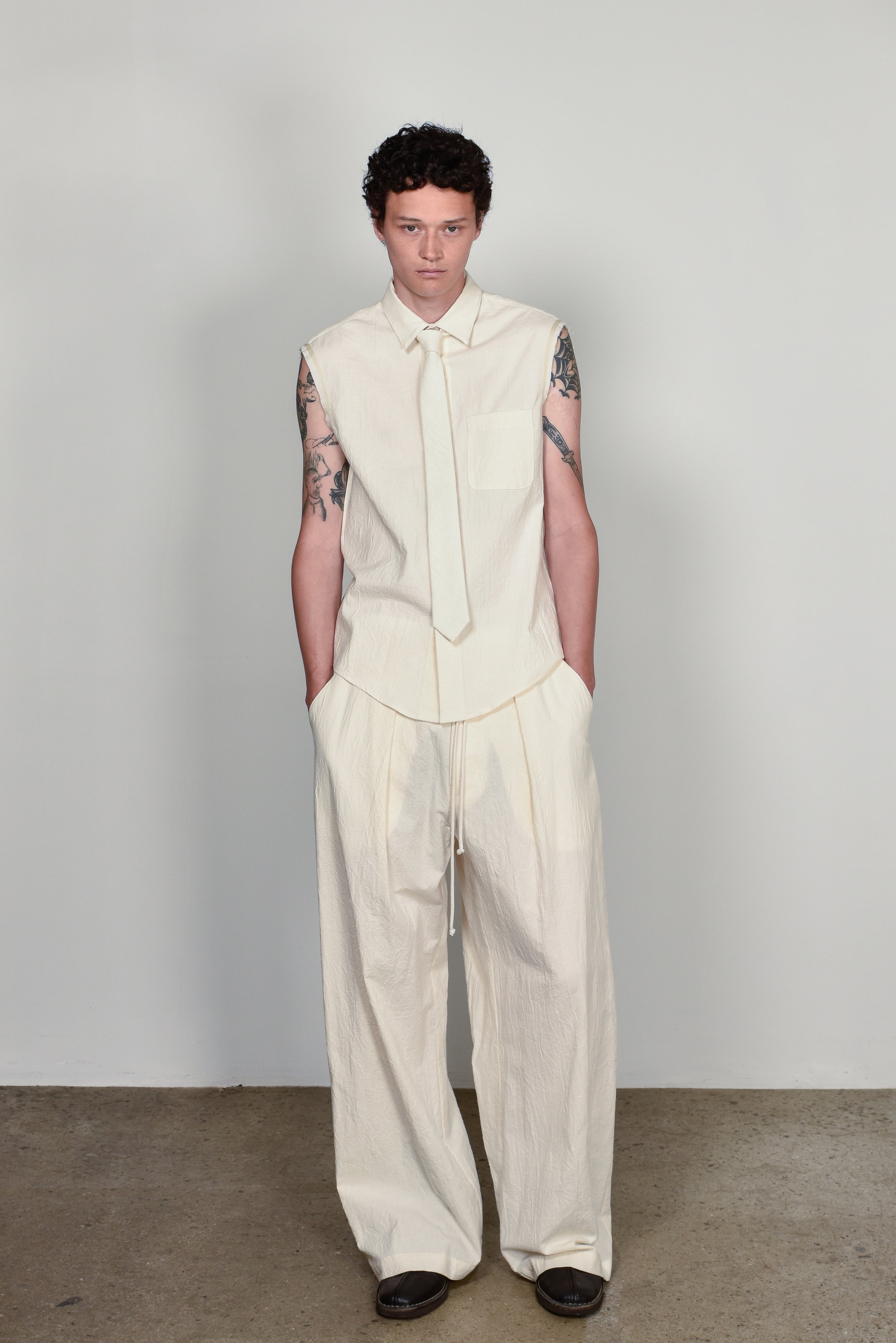 Natural Mitra Trouser